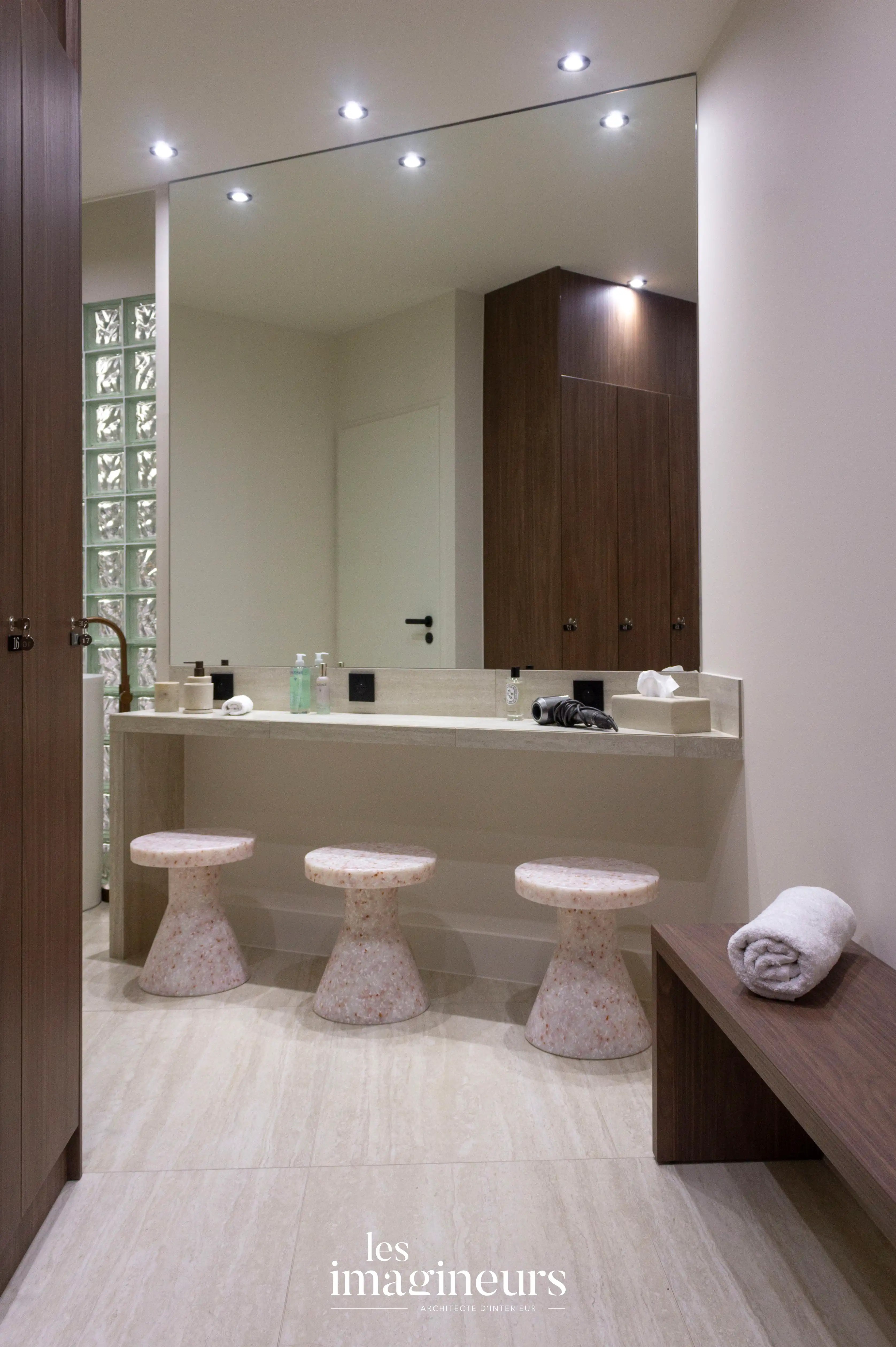 Projet Cosmo Studio Pilates - Vestiaire